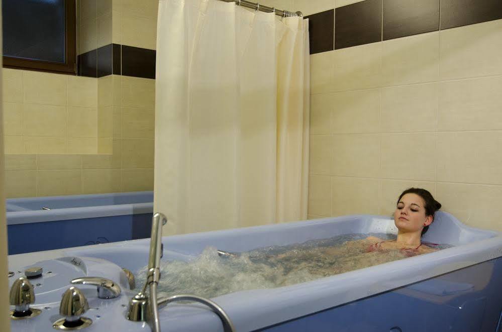 Spa Hotel Cajkovskij Karlovy Vary Dış mekan fotoğraf