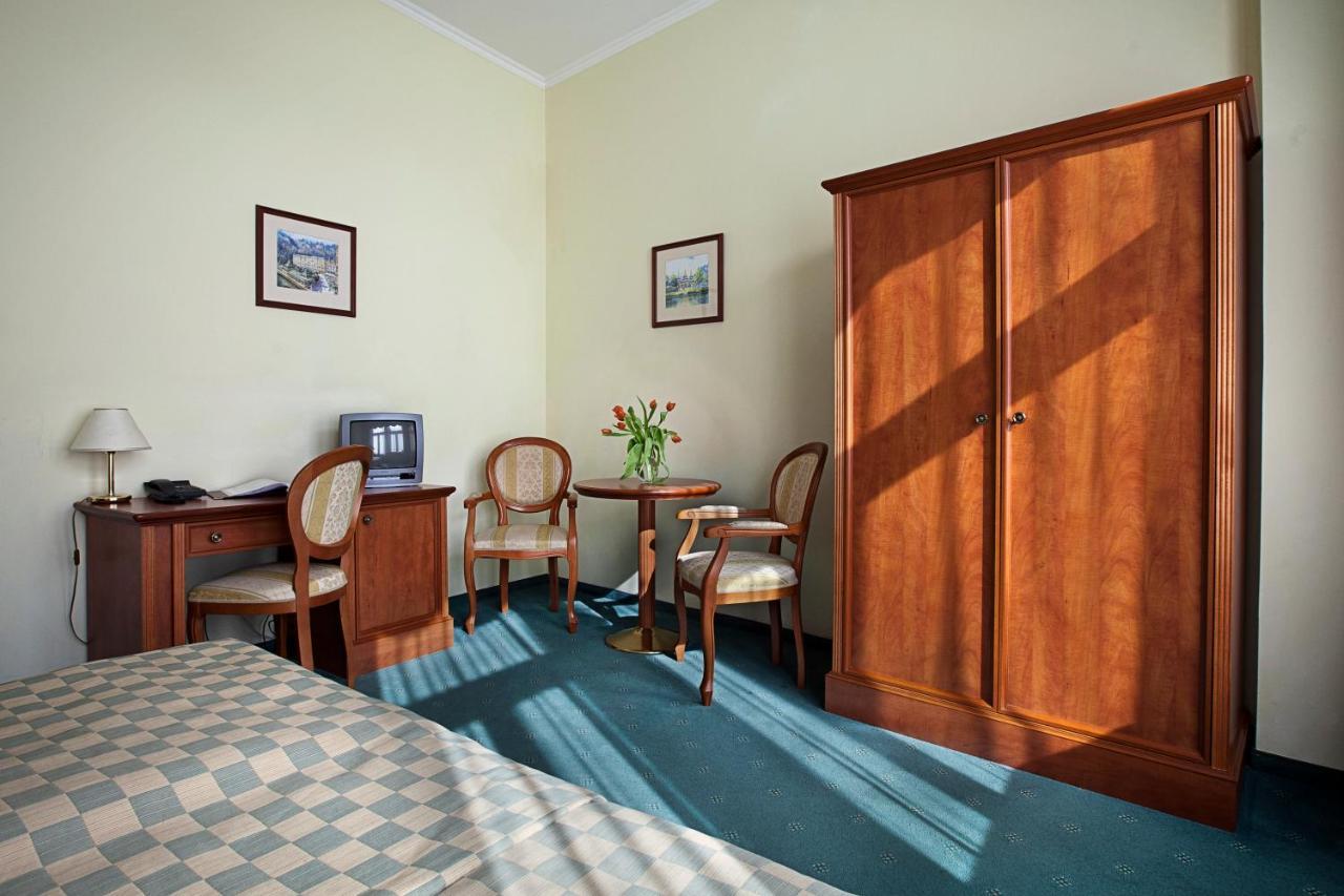 Spa Hotel Cajkovskij Karlovy Vary Dış mekan fotoğraf
